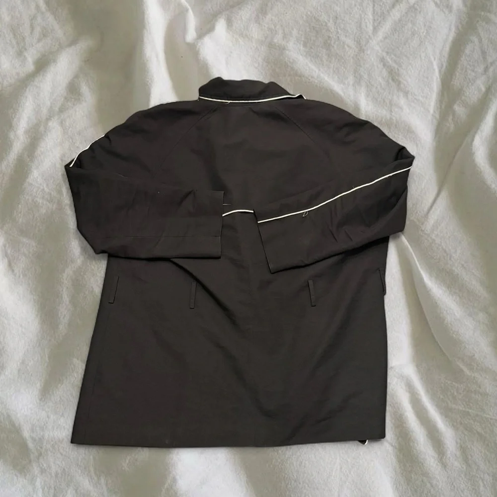 Chaps Black Trench Coat with White Trim - Picture 4 of 7